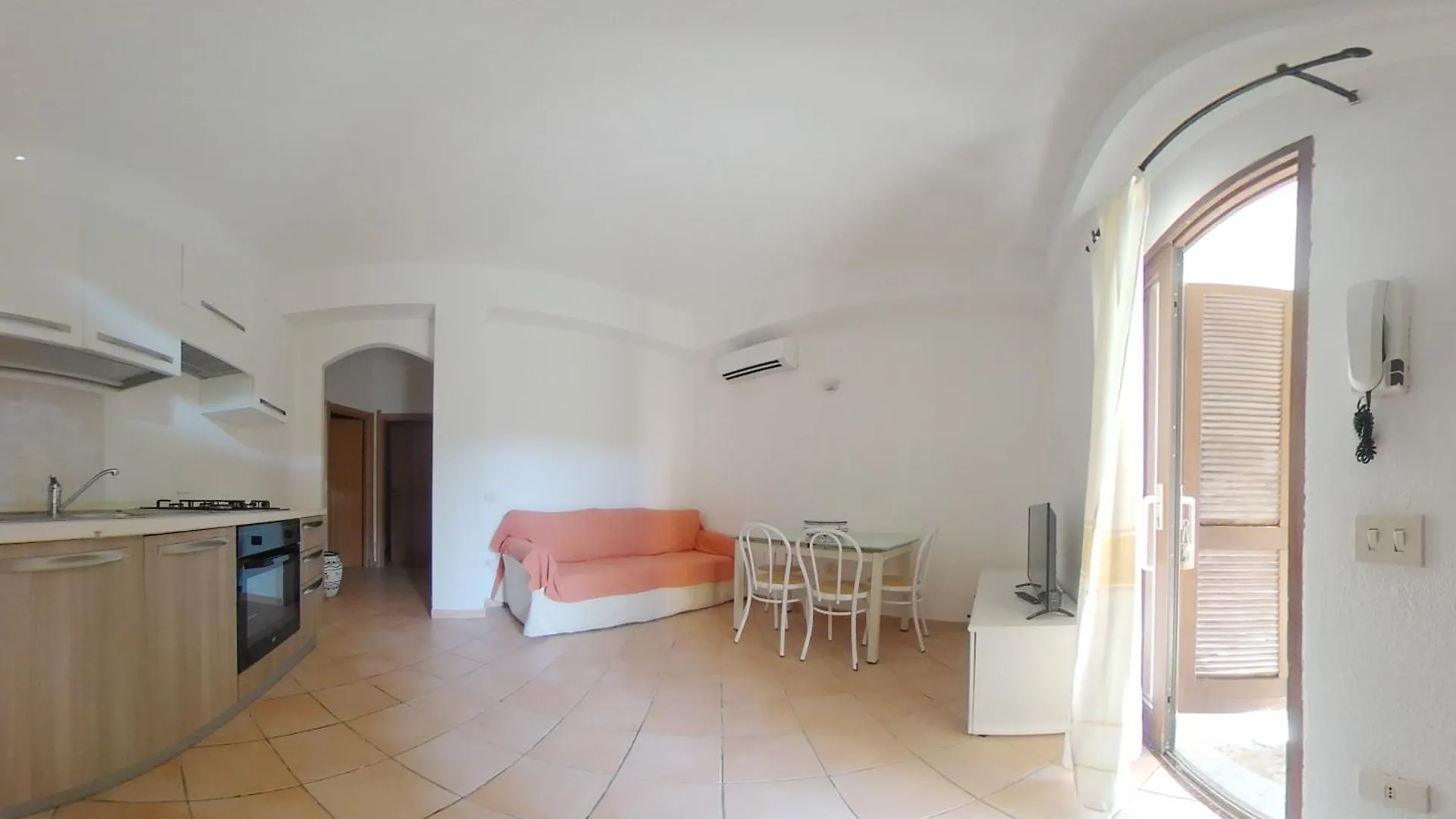 Aparthotel Domus Liscia Di Vacca