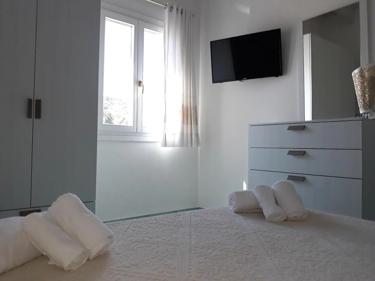 Aparthotel Domus Liscia Di Vacca