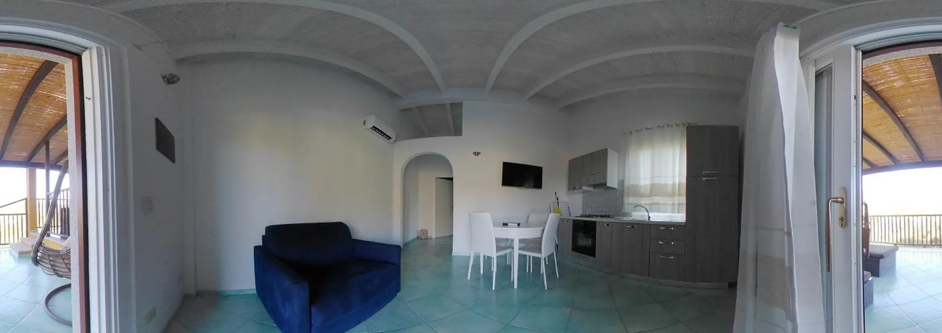 Aparthotel Domus Liscia Di Vacca