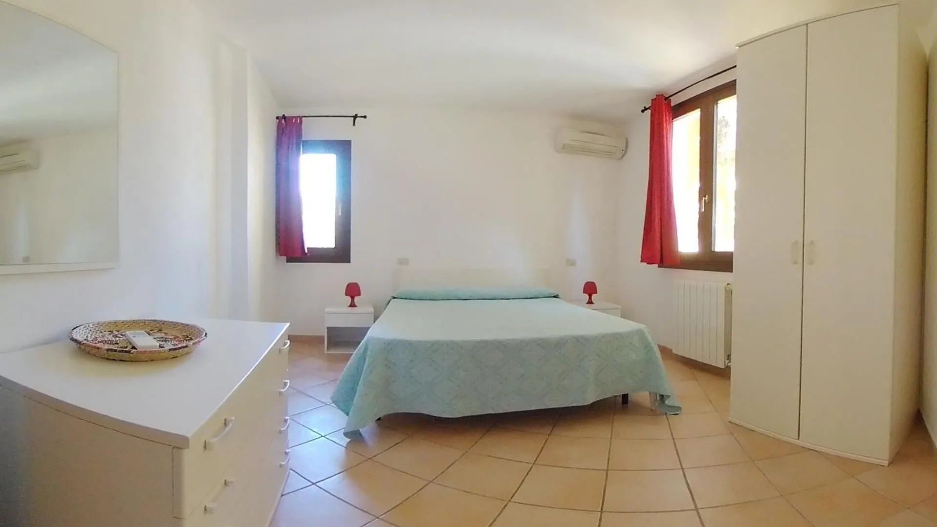Domus Liscia Di Vacca Aparthotel