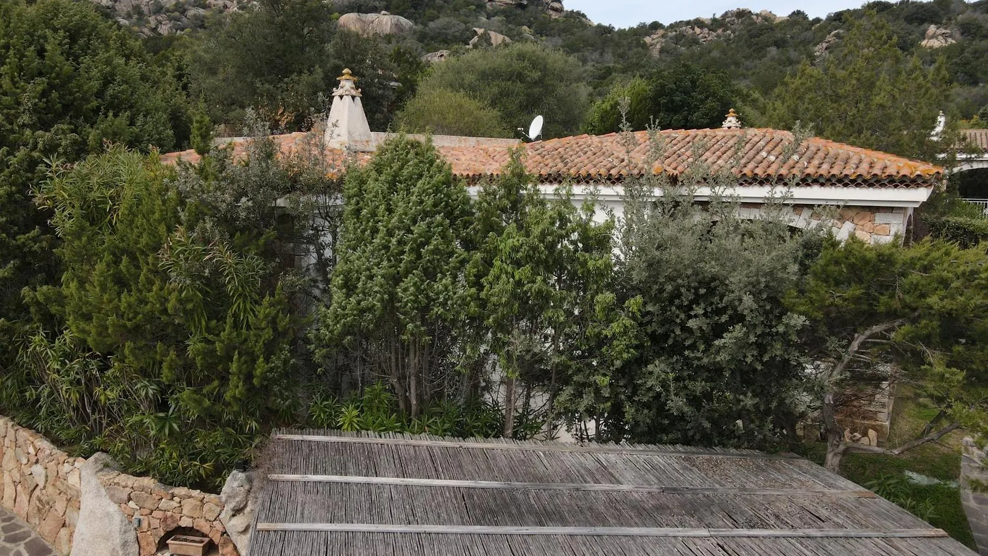 Domus Liscia Di Vacca Aparthotel