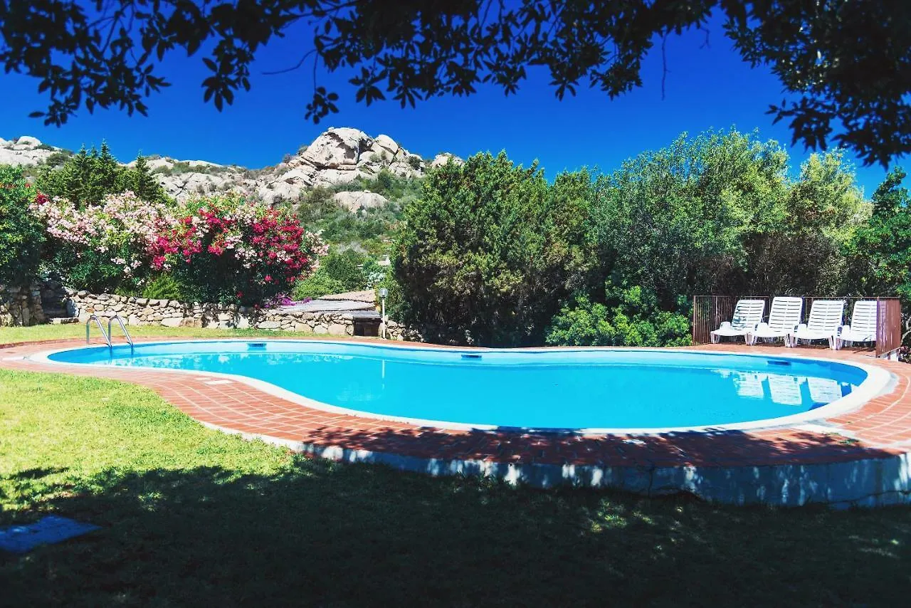 Aparthotel Domus Liscia Di Vacca Italien
